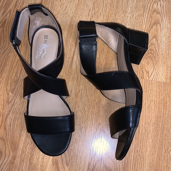 Naturalizer Shoes - Naturalized N5 comfort. 7.5W